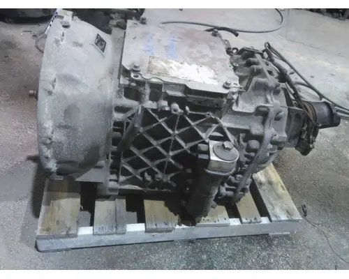 VOLVO ATO2612D TRANSMISSION ASSEMBLY