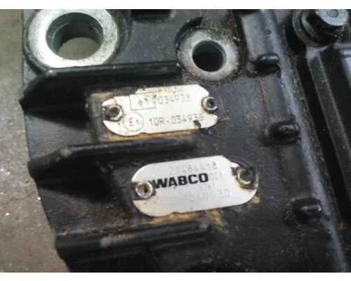 VOLVO ATO2612D TRANSMISSION CONTROL MODULE (TCM)
