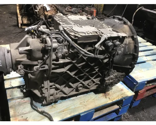 VOLVO ATO2612D Transmission Assembly
