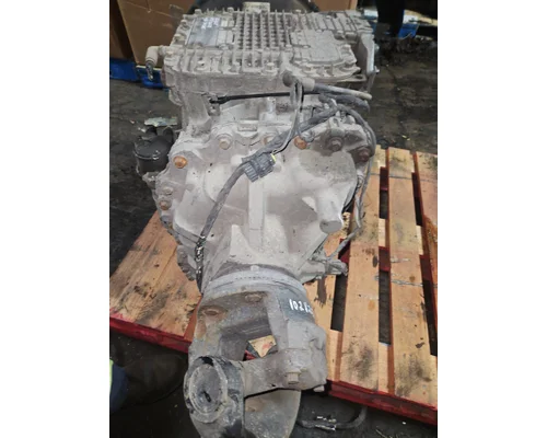 VOLVO ATO2612D Transmission Assembly