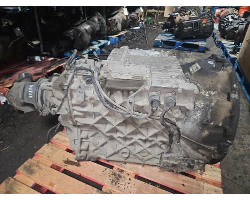 VOLVO ATO2612D Transmission Assembly
