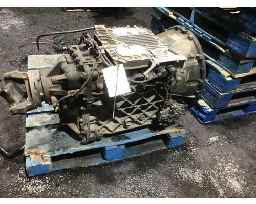 VOLVO ATO2612D Transmission Assembly