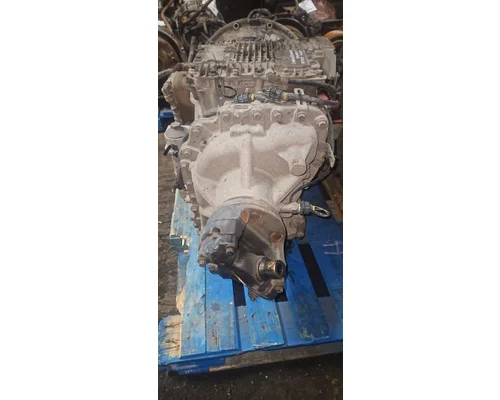 VOLVO ATO2612D Transmission Assembly