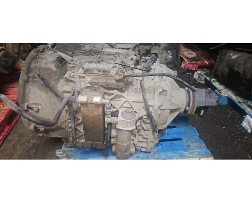 VOLVO ATO2612D Transmission Assembly