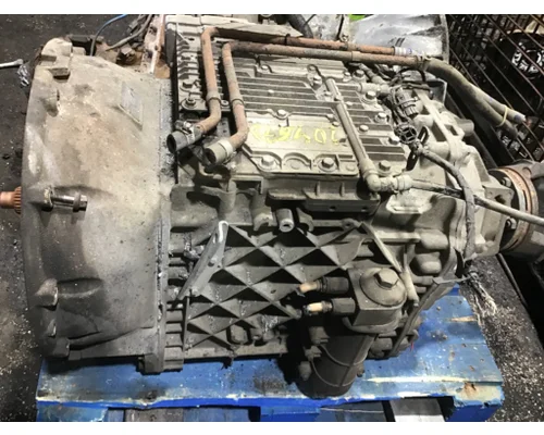 VOLVO ATO2612D Transmission Assembly