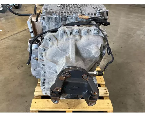 VOLVO ATO2612D Transmission Assembly