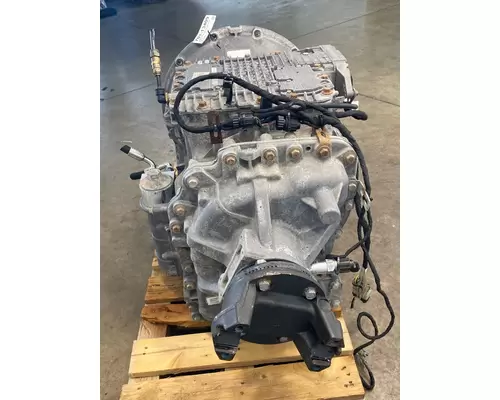 VOLVO ATO2612D Transmission Assembly