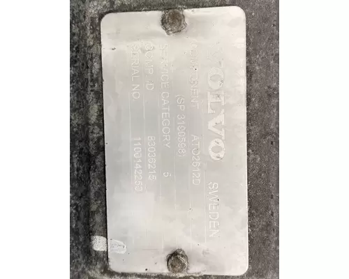 VOLVO ATO2612D Transmission Assembly