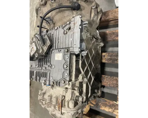 VOLVO ATO2612D Transmission Assembly