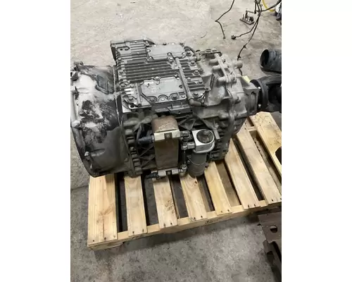 VOLVO ATO2612D Transmission Assembly