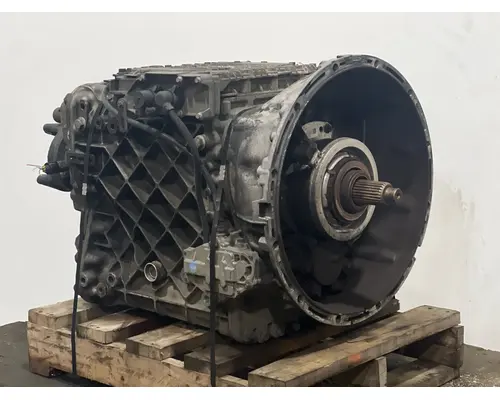 VOLVO ATO2612D Transmission Assembly