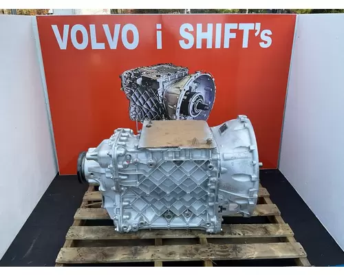 VOLVO ATO2612D Transmission Assembly