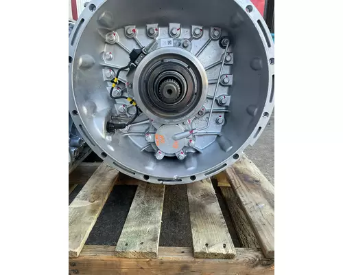 VOLVO ATO2612D Transmission Assembly