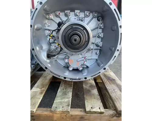 VOLVO ATO2612D Transmission Assembly