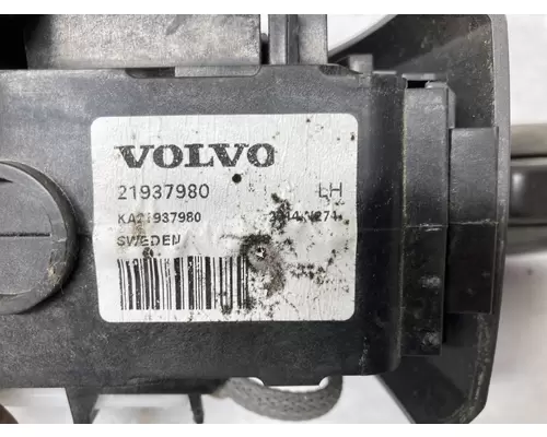 VOLVO ATO2612D Transmission Control Module (TCM)