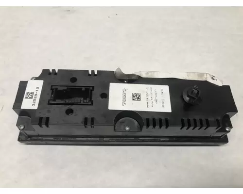 VOLVO ATO2612D Transmission Control Module (TCM)