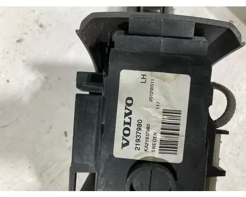 VOLVO ATO2612D Transmission Control Module (TCM)