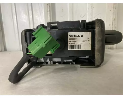 VOLVO ATO2612D Transmission Control Module (TCM)