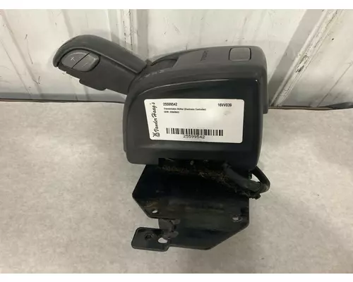 VOLVO ATO2612D Transmission Control Module (TCM)