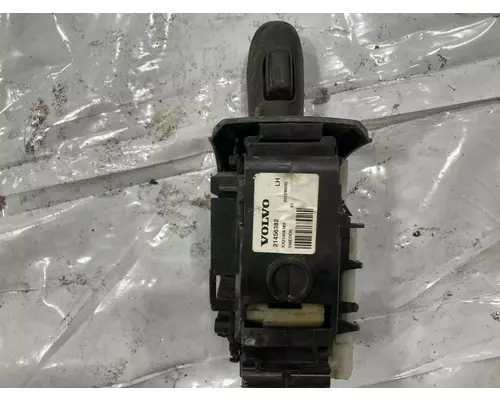 VOLVO ATO2612D Transmission Control Module (TCM)