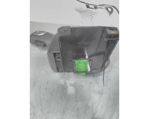 VOLVO ATO2612F GEAR SHIFTER