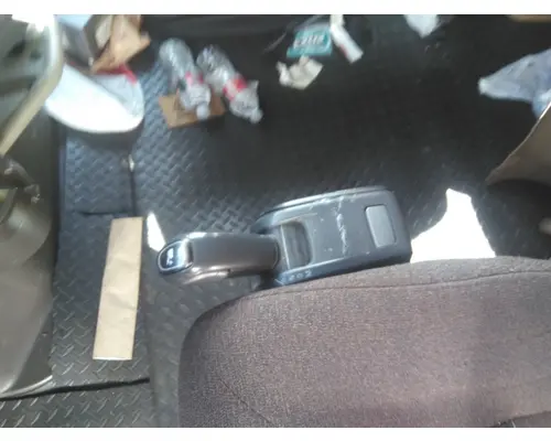 VOLVO ATO2612F GEAR SHIFTER