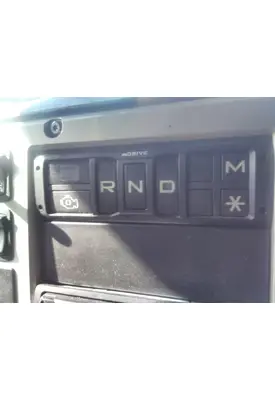 VOLVO ATO2612F GEAR SHIFTER