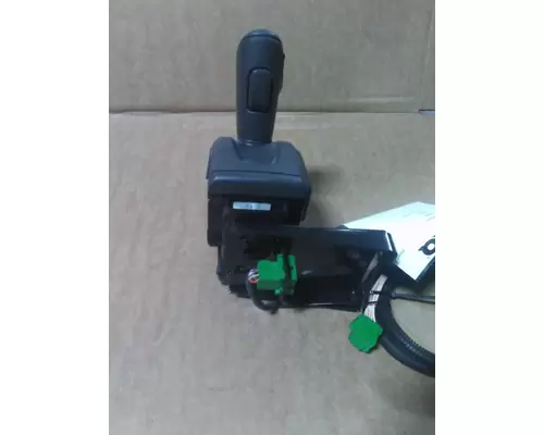 VOLVO ATO2612F GEAR SHIFTER