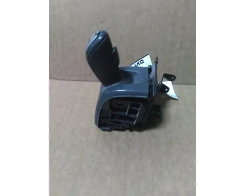 VOLVO ATO2612F GEAR SHIFTER