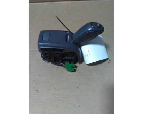 VOLVO ATO2612F GEAR SHIFTER