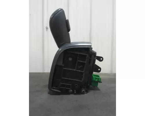 VOLVO ATO2612F GEAR SHIFTER