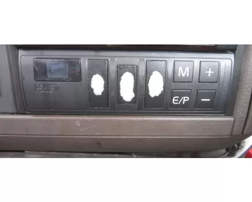 VOLVO ATO2612F GEAR SHIFTER