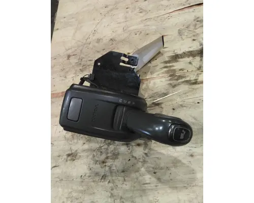 VOLVO ATO2612F GEAR SHIFTER