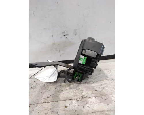 VOLVO ATO2612F GEAR SHIFTER