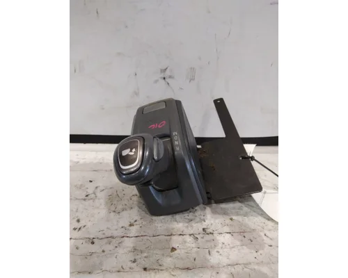 VOLVO ATO2612F GEAR SHIFTER