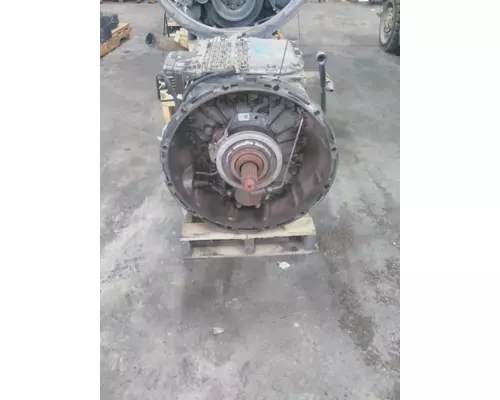 VOLVO ATO2612F TRANSMISSION ASSEMBLY