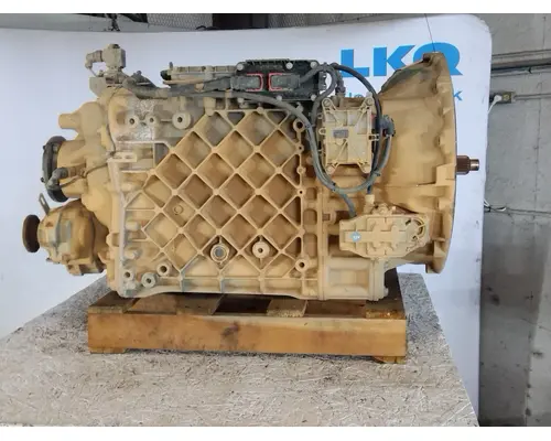 VOLVO ATO2612F TRANSMISSION ASSEMBLY