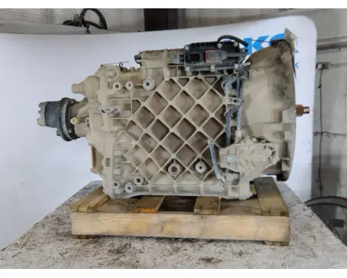 VOLVO ATO2612F TRANSMISSION ASSEMBLY