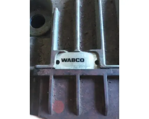 VOLVO ATO2612F TRANSMISSION CONTROL MODULE (TCM)