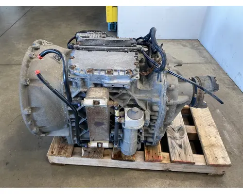VOLVO ATO2612F Transmission Assembly