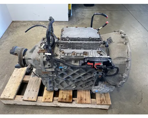 VOLVO ATO2612F Transmission Assembly