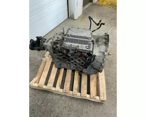 VOLVO ATO2612F Transmission Assembly