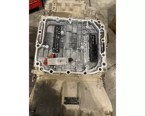 VOLVO ATO3112D Transmission Assembly