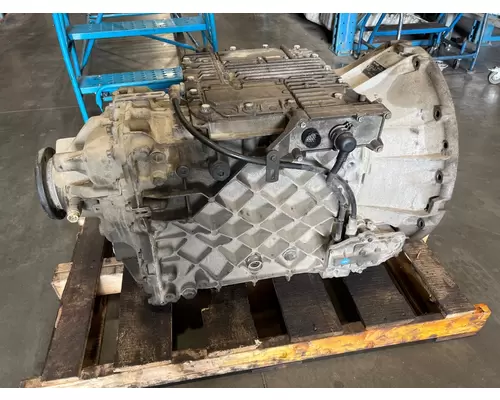 VOLVO ATO3112D Transmission Assembly