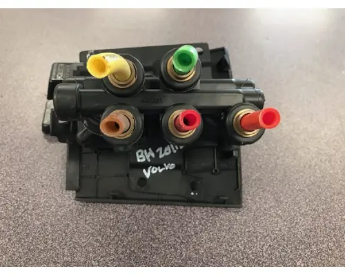 VOLVO BRAKE VALVE Dash Panel