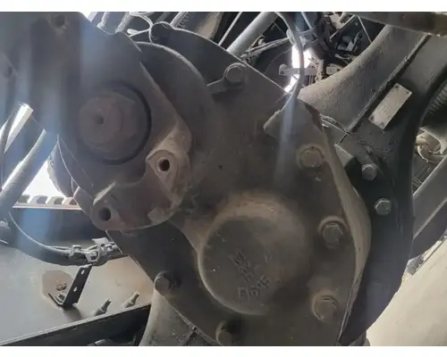 VOLVO Corporate Air Cutoff Tandem Axle