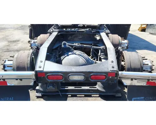 VOLVO Corporate Air Cutoff Tandem Axle