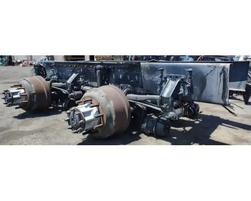 VOLVO Corporate Air Cutoff Tandem Axle