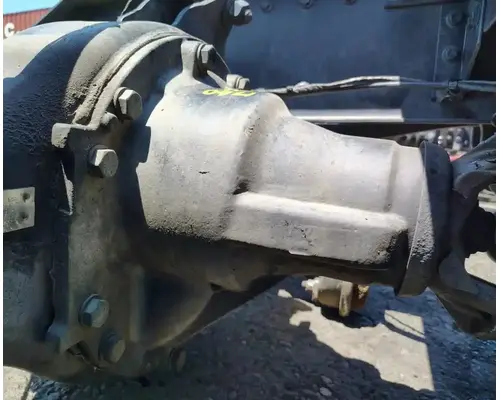 VOLVO Corporate Air Cutoff Tandem Axle