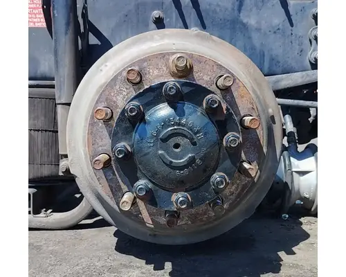 VOLVO Corporate Air Cutoff Tandem Axle